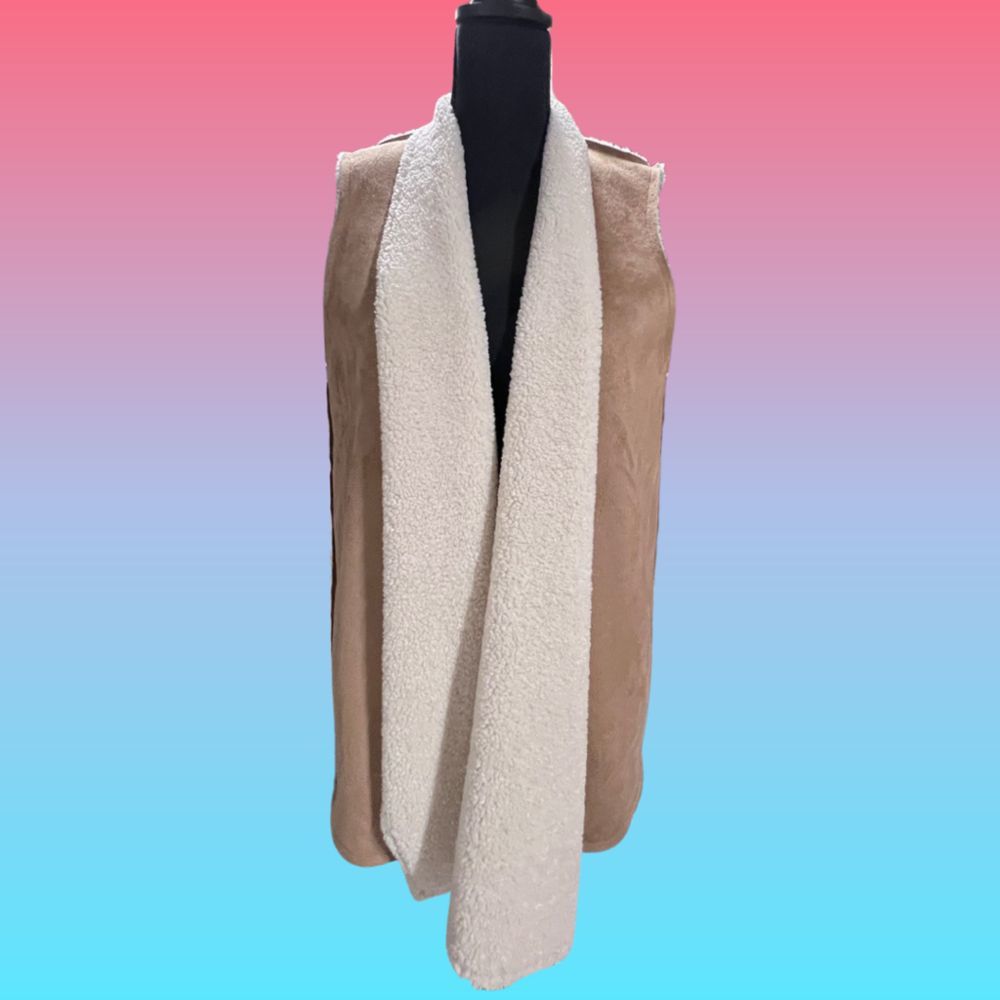 FAUX SUEDE / SHEARLING VEST